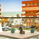 Sea Views Home With Ac And Pool
