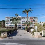 Appartement Face A La Mer Avec Parking Gratuit Libre D\'Acces