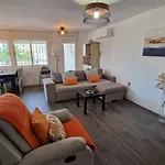 Stylish & Fully Furnished 3 Bedrooms Flat -4 Min Walk To Beautiful Beach
