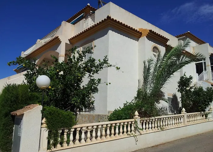 Villa Flamenca - 10 Sleeps