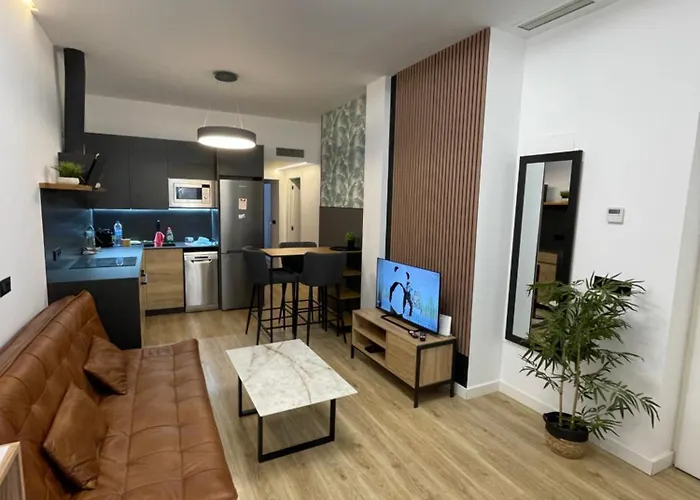 Alicante City Suite 1