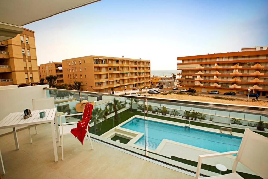 Sea Views With Ac And Pool *
