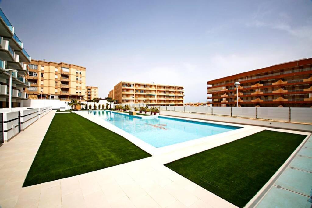 Sea Views With Ac And Pool Apartment