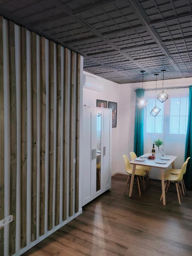 Apartment Lol