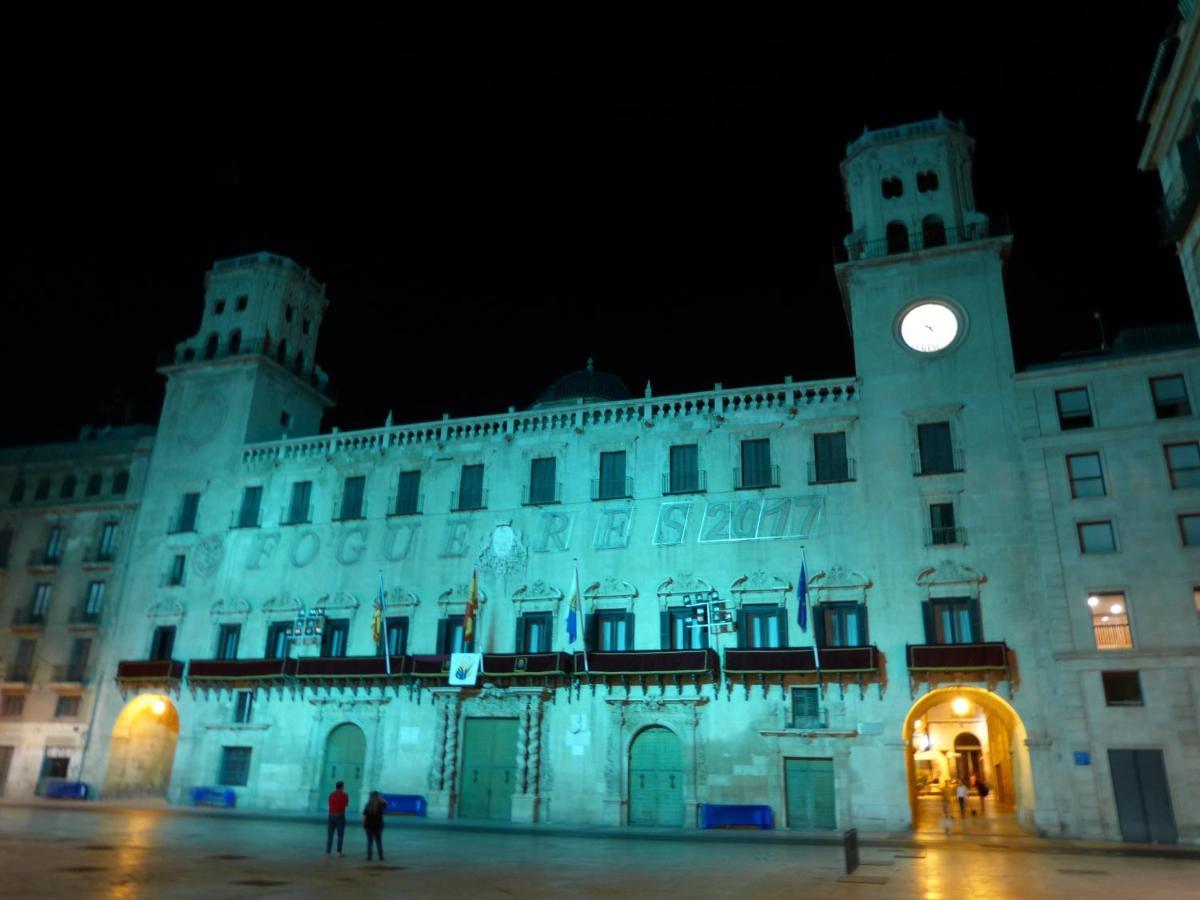 Spanish Style Flat Close To Center * Alicante