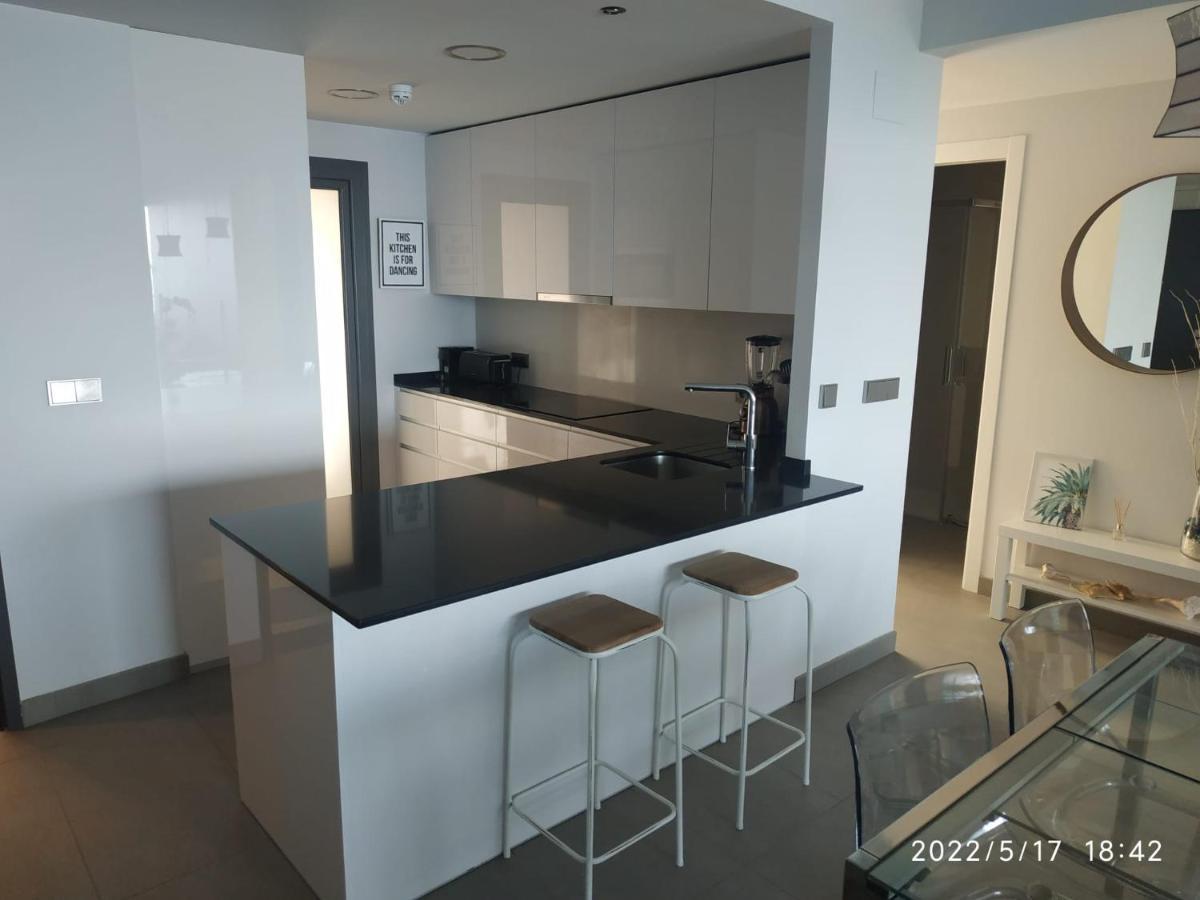 Huoneisto Apartamento Sidi De Lujo En Playa San Juan *