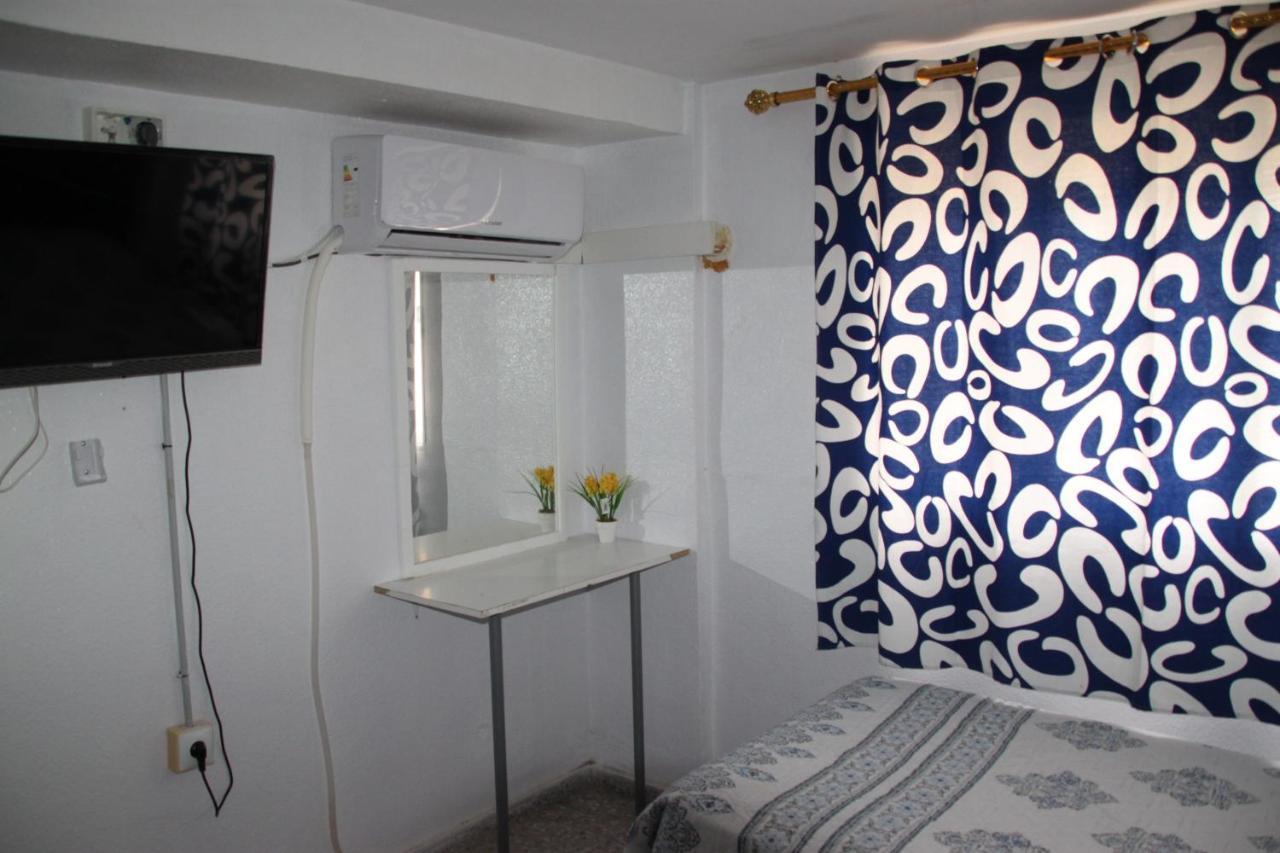 La Lambra Azul Hotel