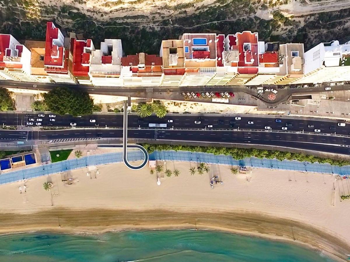 With Terrace And Sea View Apartment