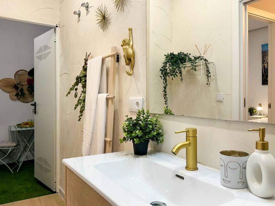 Apartamento Sofisticacion Y Glamour Frente Al Auditorio. Alicante