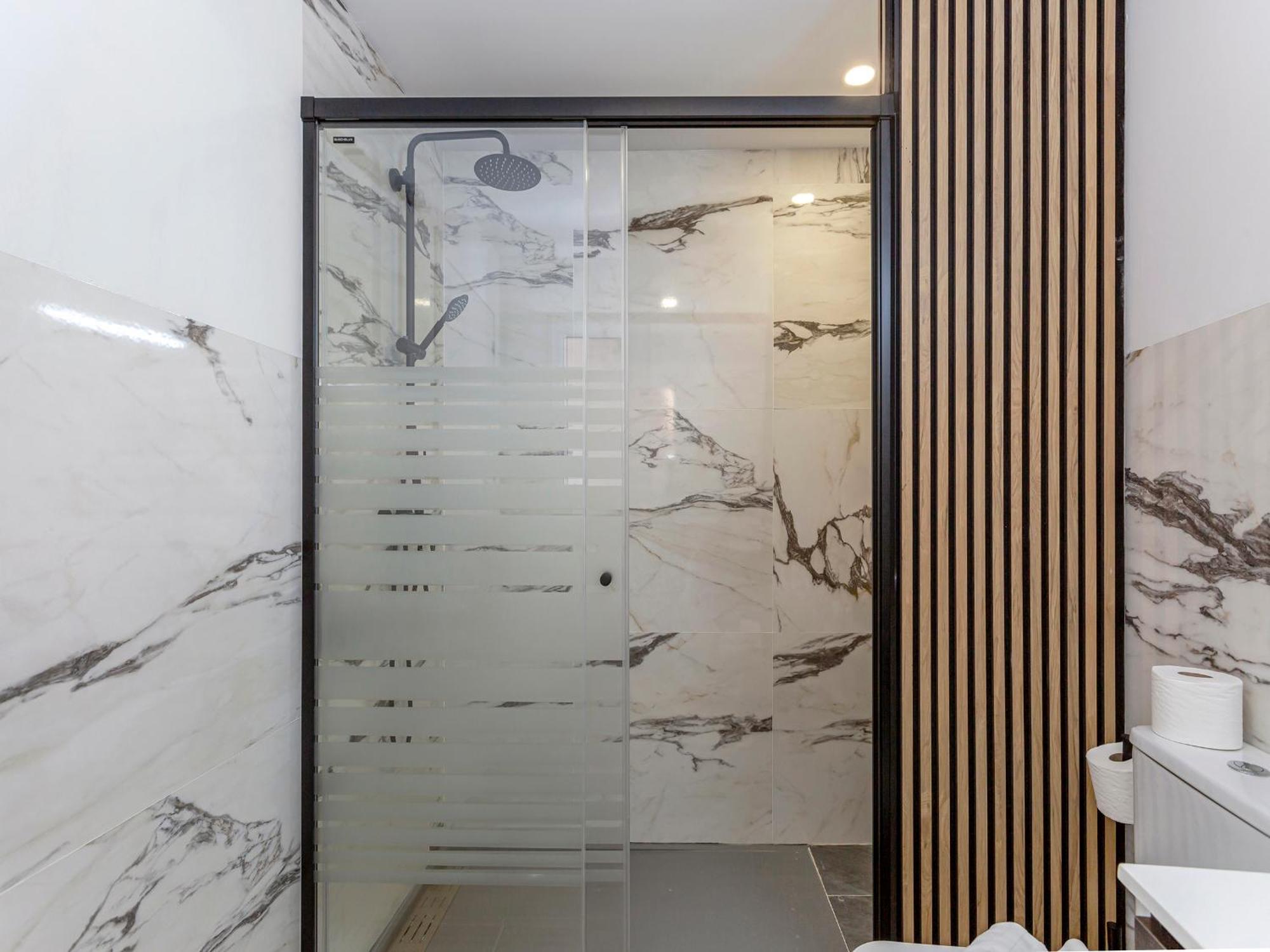 Serene With Ac And Hydromassage In Alicante