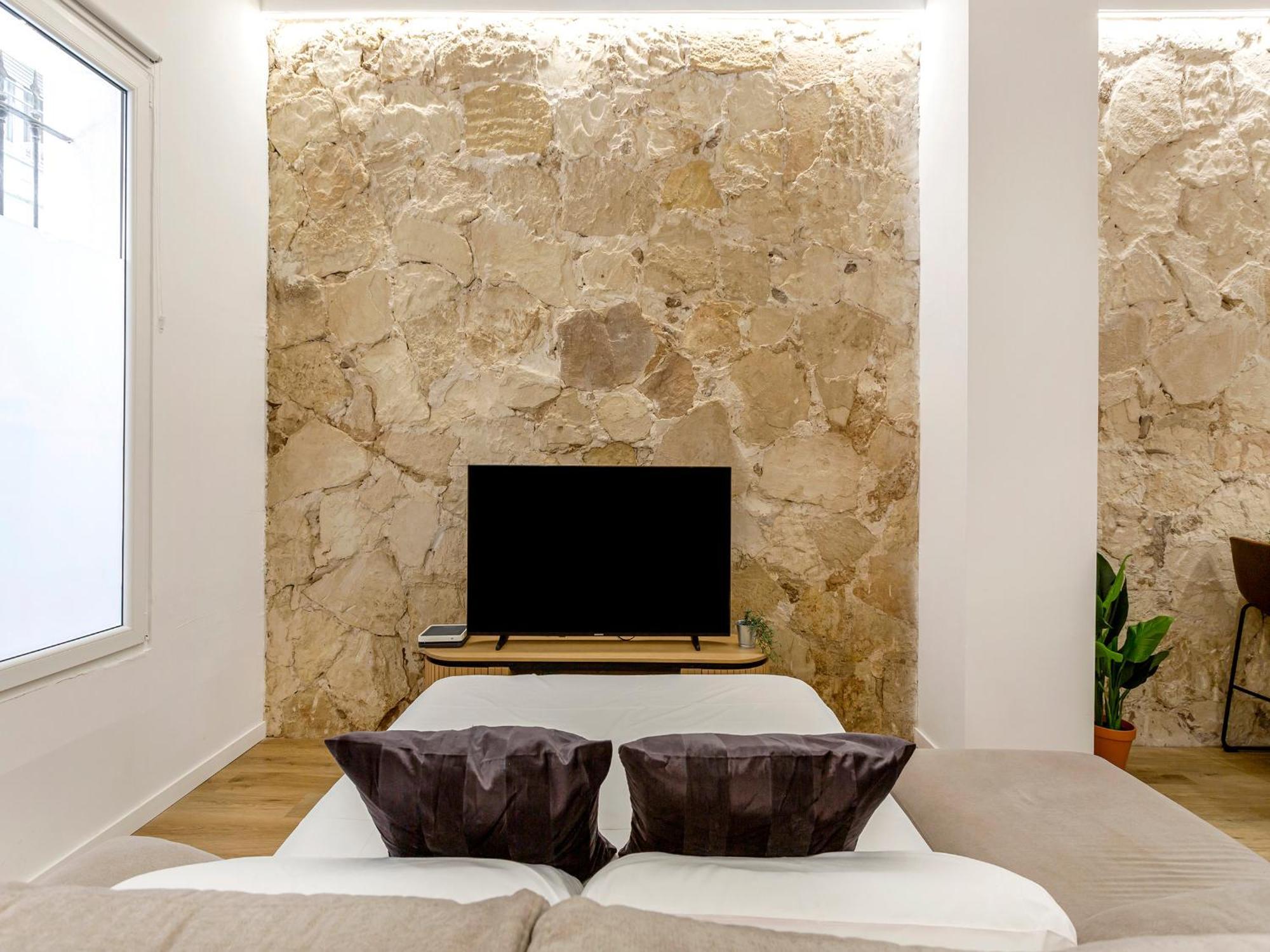 Serene With Ac And Hydromassage In * Alicante