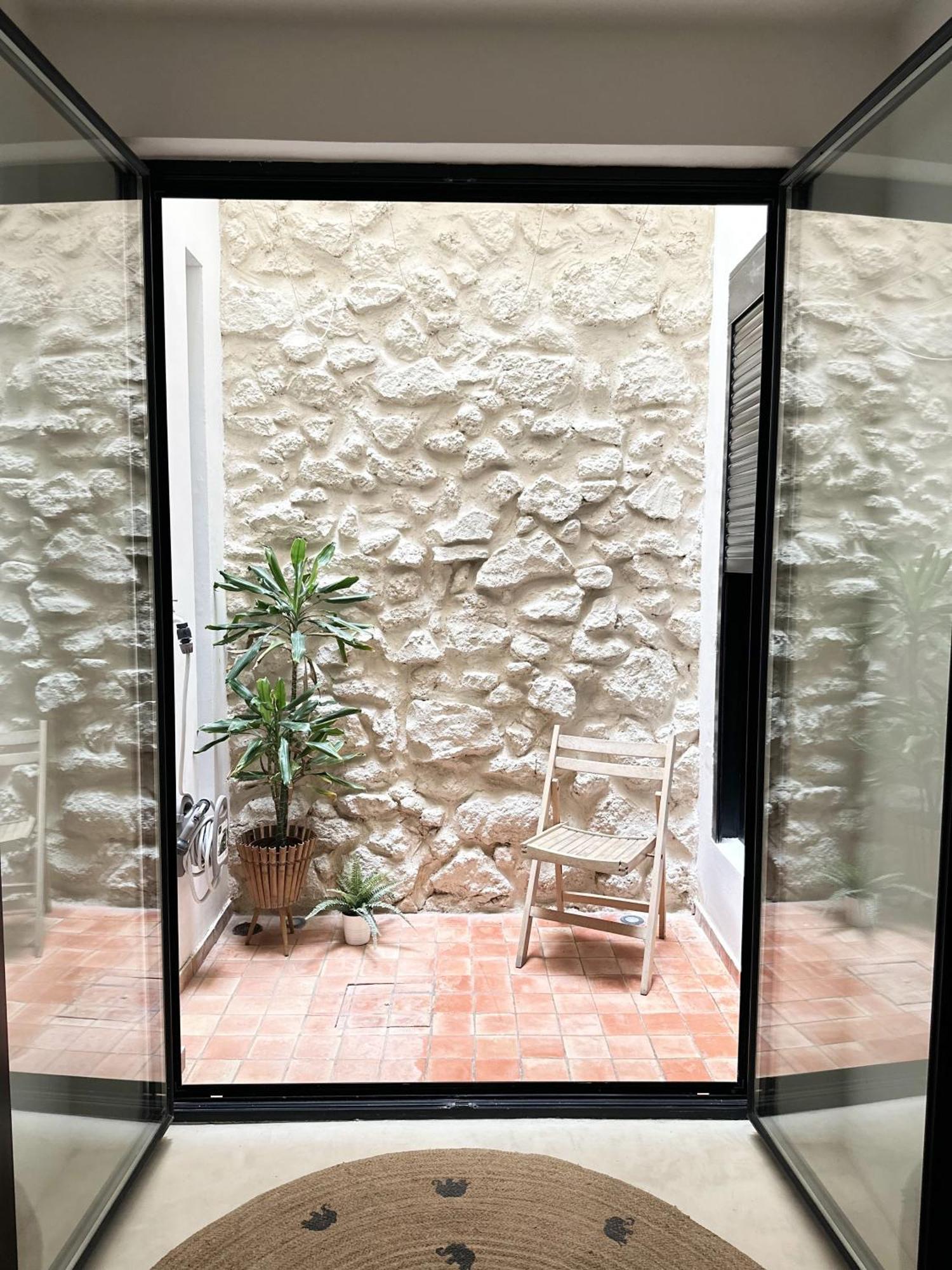 Casa Intre Huoneisto