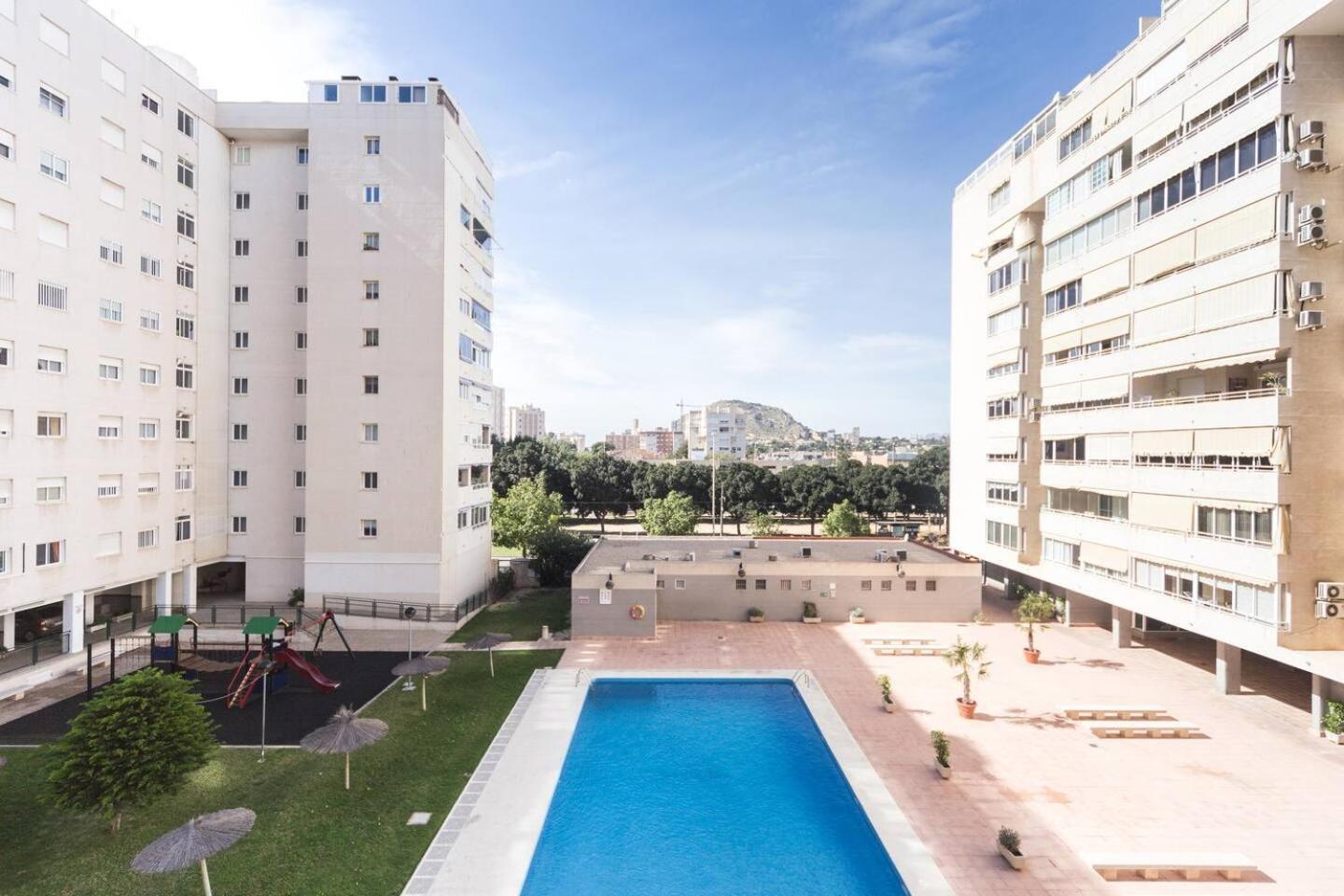 Golf Lucentum Apartamento *