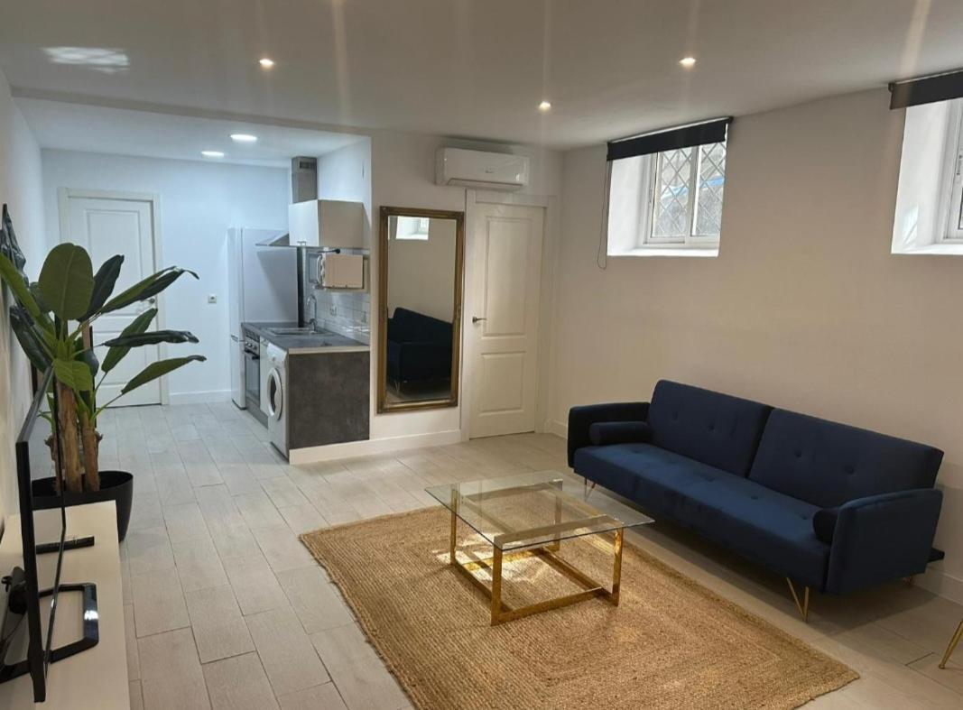 Exclusivo, City Center Apartment