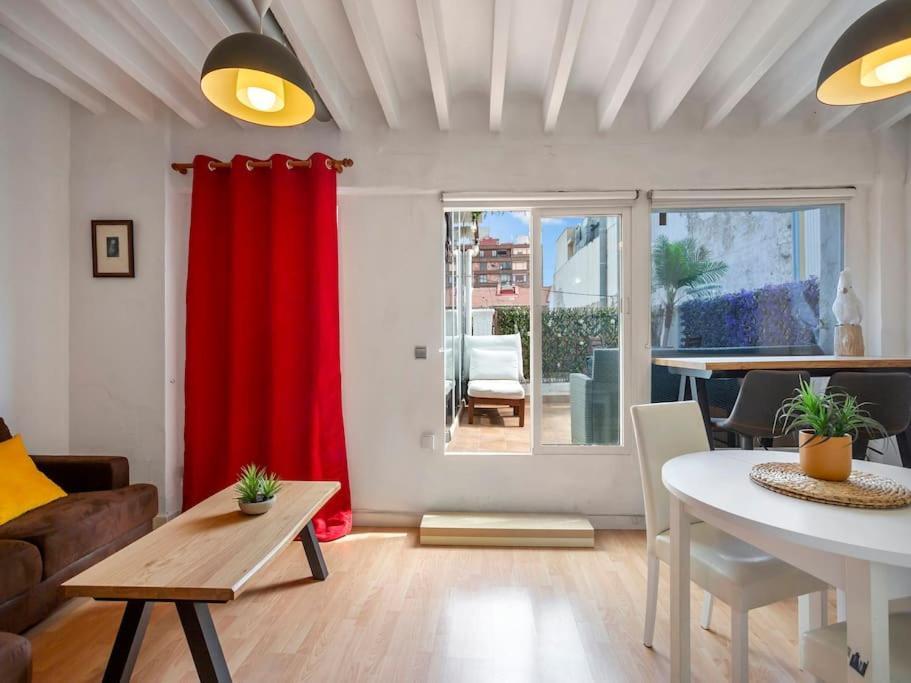 Appartement Penthouse In The Center Of *