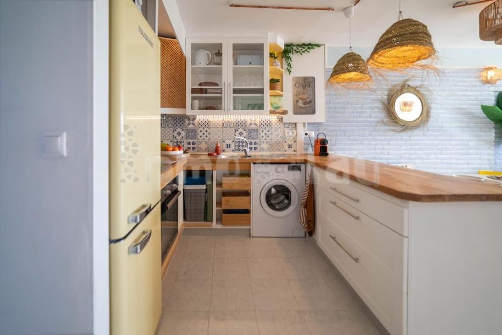 Face A La Avec Parking Gratuit Libre D'acces Apartment Alicante