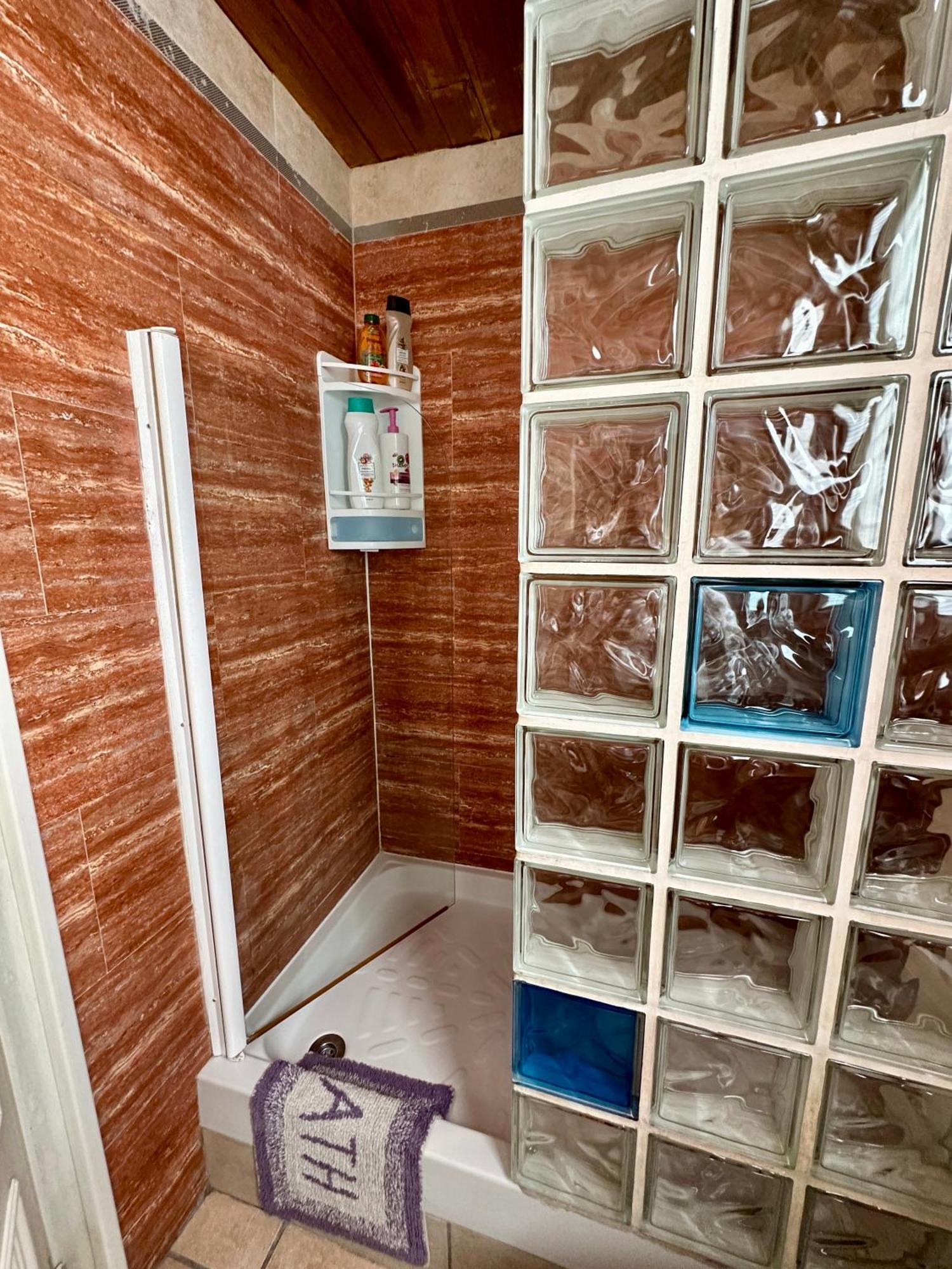 Spanish Style Flat Close To Center Alicante