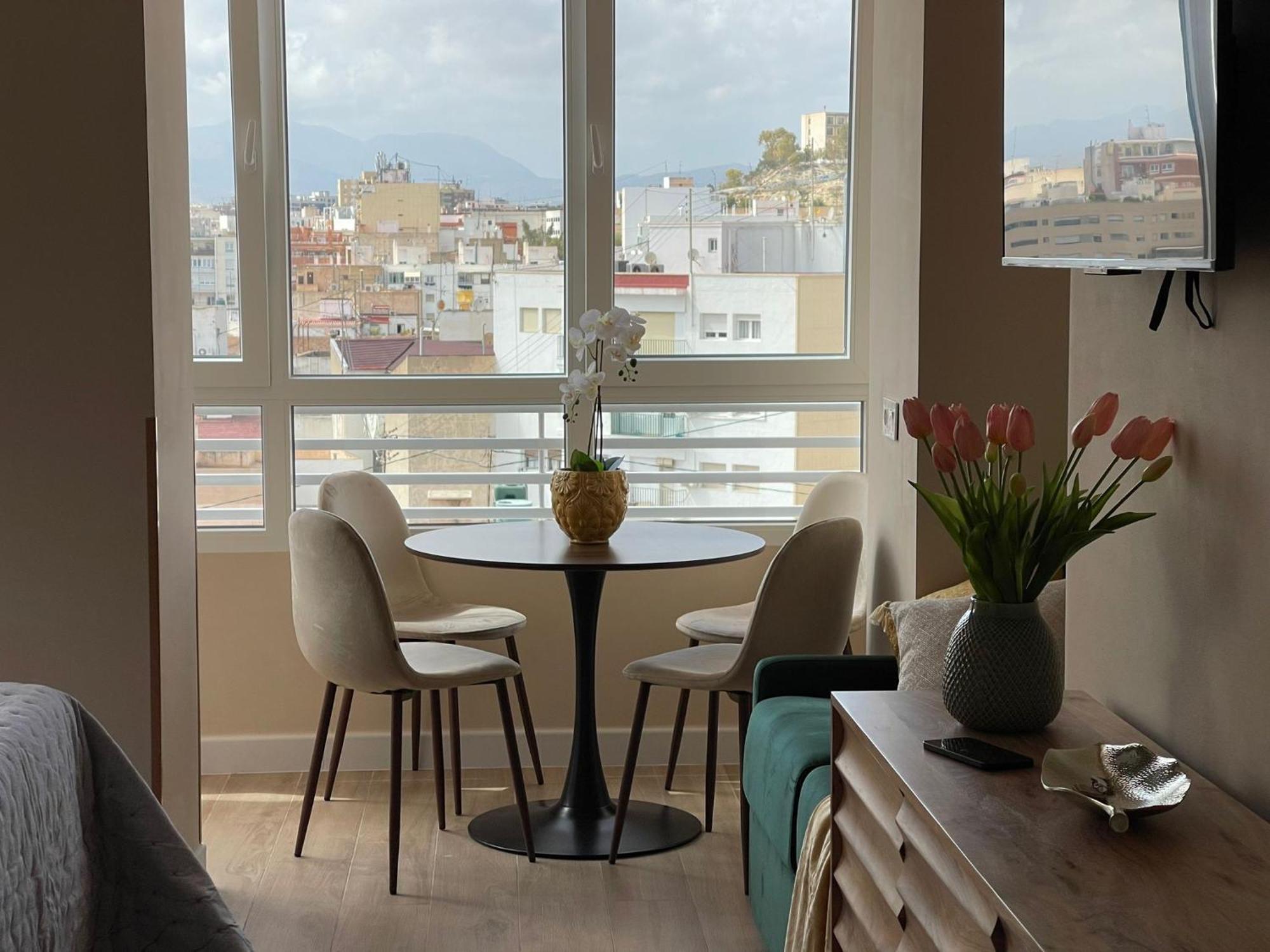 Riscal Suits Luxury Apartment Alicante