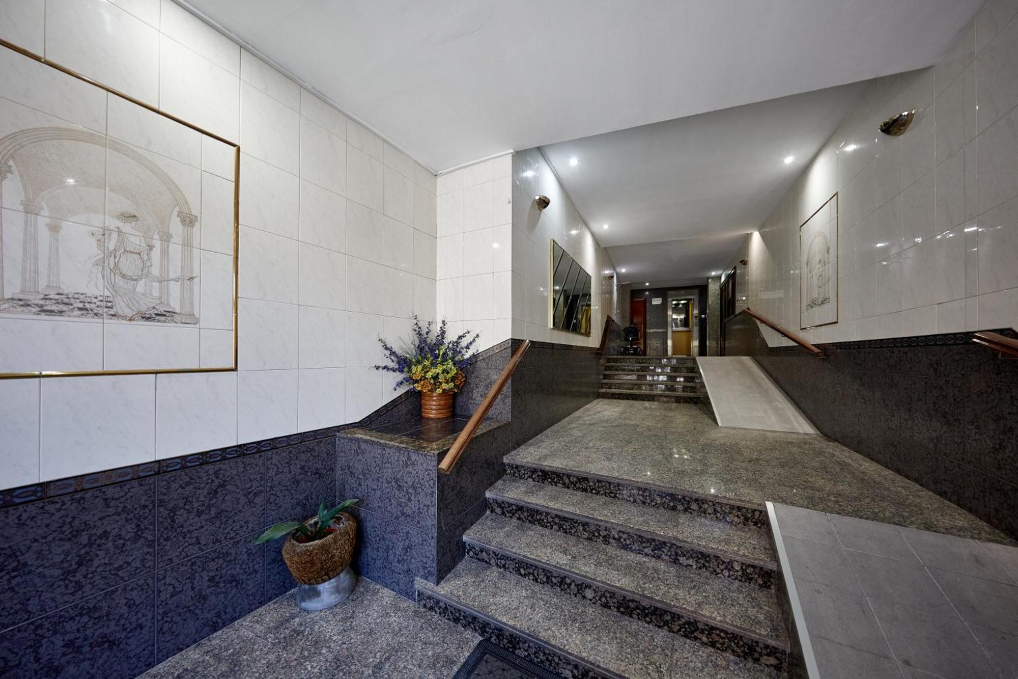 Bright &spacious Escape Appartement *