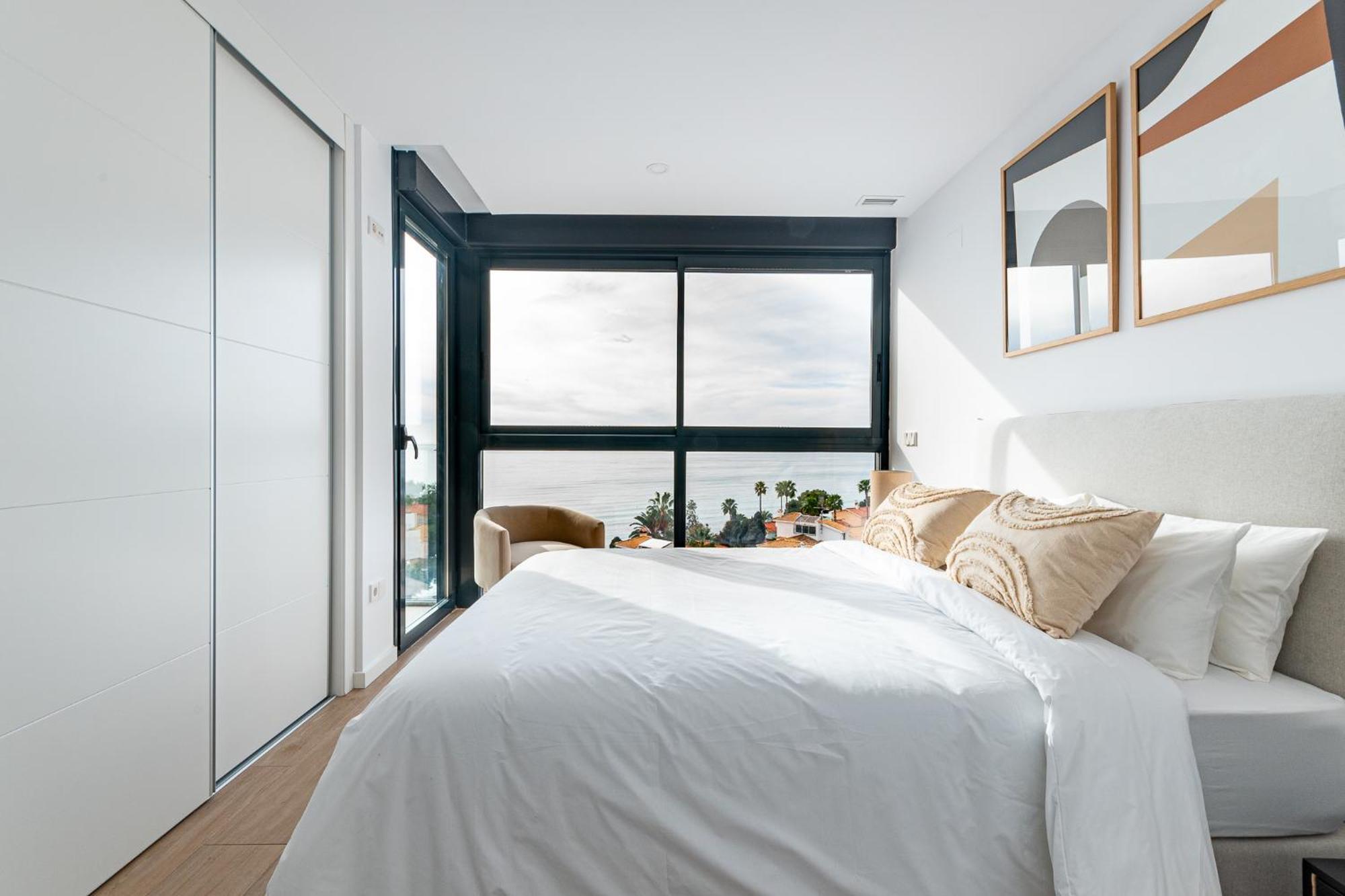 Moderno Frente Al Mar Lighthouse Apartment