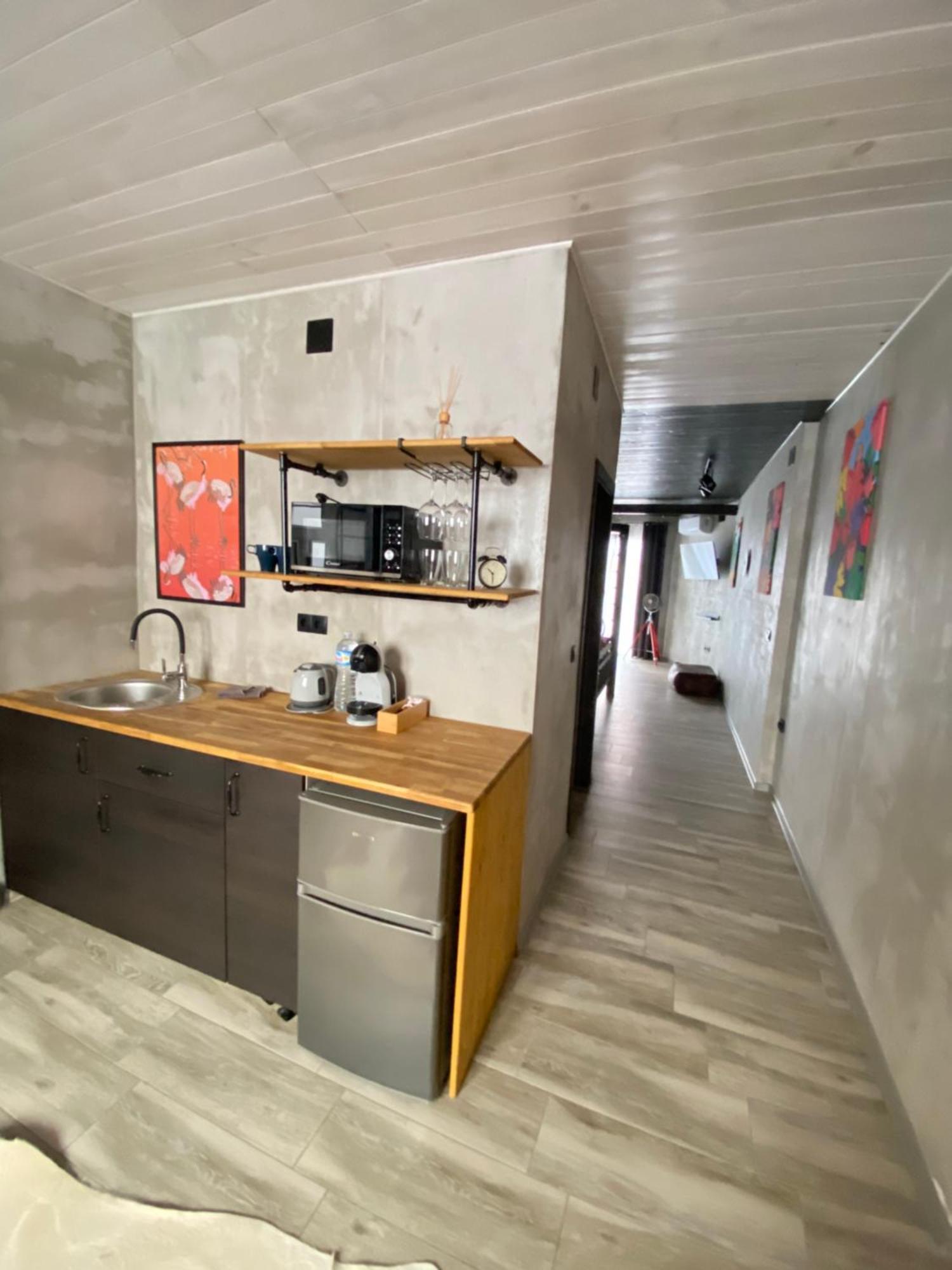 Insomnia With Private Patio *