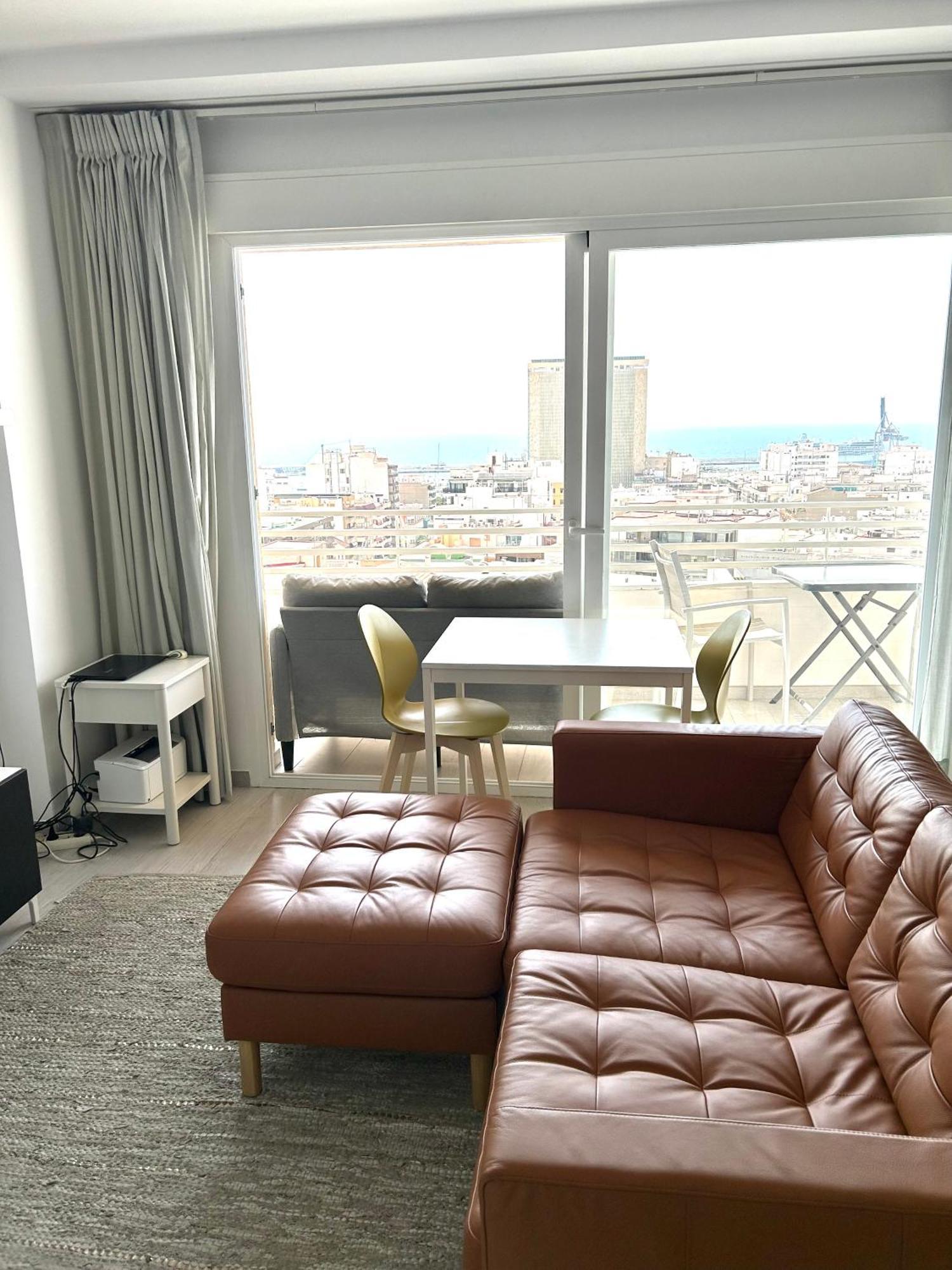 In The Center, & Sea Views Apartment *