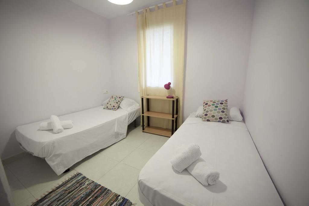Apartamentos Kasa25 Golf & Beach Hoyo 18 *