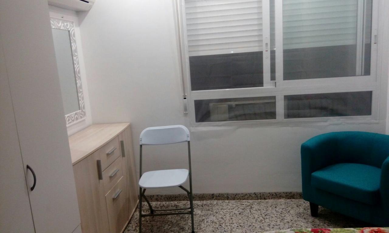 On Carrer Doctor Sapena * Alicante