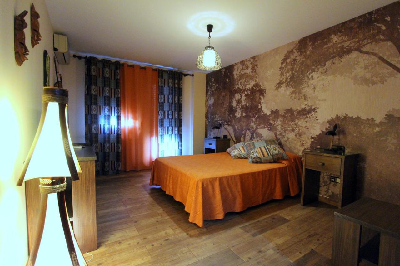 Guest house Mont Royal 2*