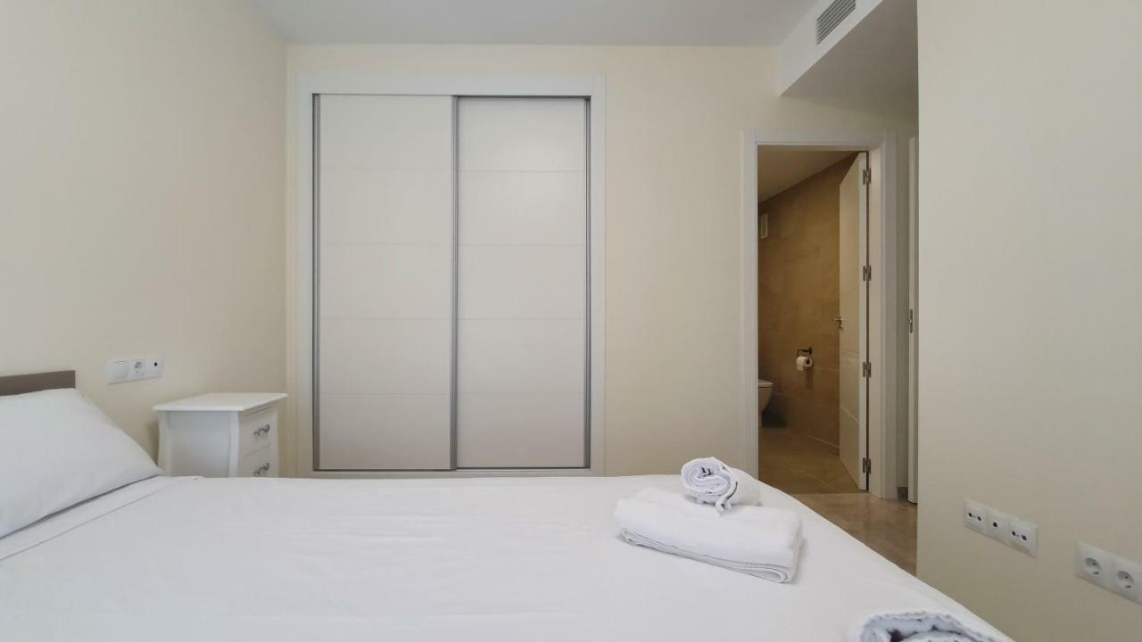 Tramontana Deluxe - Holidays B&f Alicante