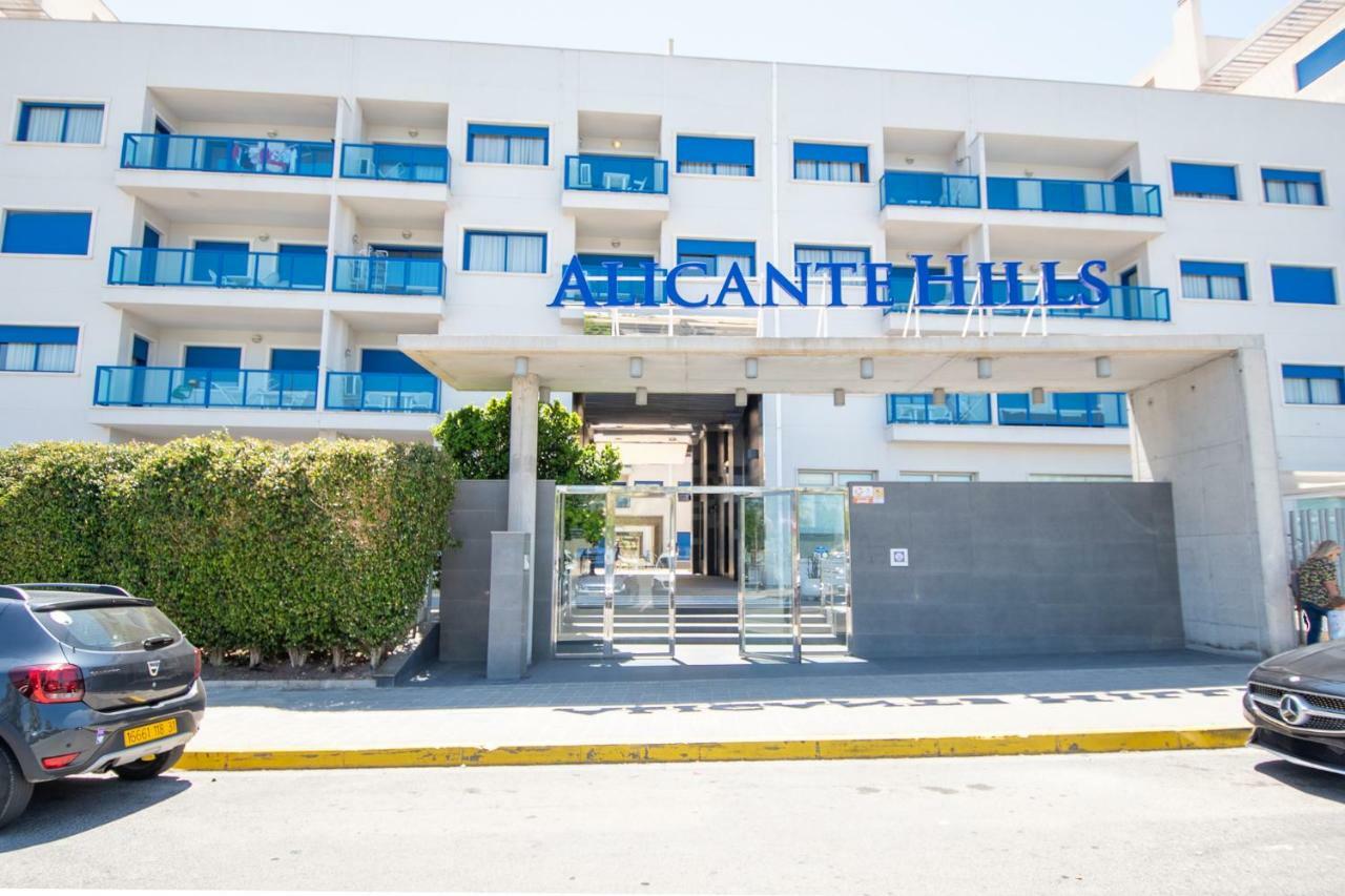Hills Apartahotel 4*