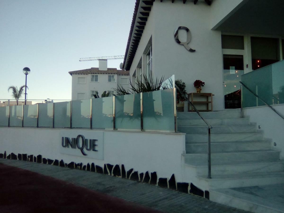 Flat La Marina Del Pinet Huoneisto Alicante