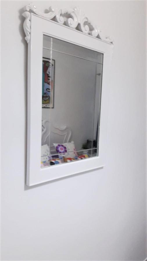 Unique Apartment *