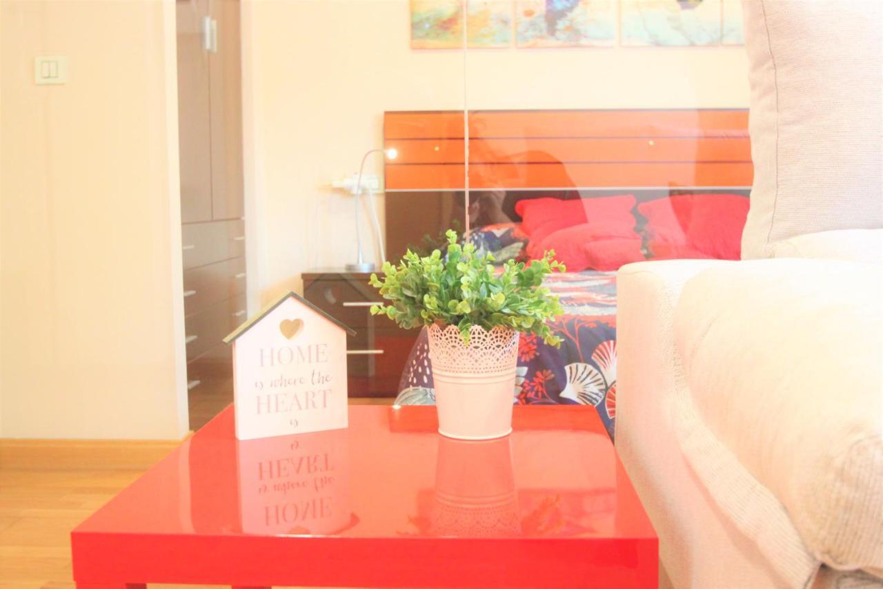 Modern Casaturis With Castle Views A131 Apartamento *