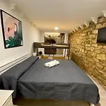 Cave Rooms