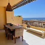 Campomanes Luxury Terrace Apartment