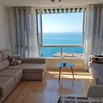 Квартира С Очаровательным Видом На Море