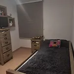 Habitacion En Piso Particular