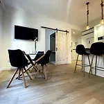 Town Hall Suite