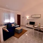 Close To Beaches & Golf Courses - With Pool & Bbq