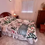 Close To Beaches & Golf Courses - With Pool & Bbq
