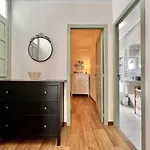 Downtown Apartment By United Renters