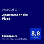 Apartment On The Plaza
