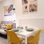 The Yellow Corner Apartment