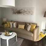 Designer\'S Flat - 3 Bdrm - Wifi - Best Location