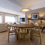 Gran Vivienda En La Rambla!
