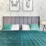 Apartment Elegance