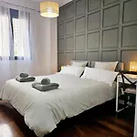 Charlot Center Apartment II