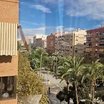 Habitacion En El Centro De Alicante