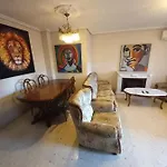 Habitacion En El Centro De Alicante